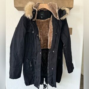 Forever 21|Faux fur-trim hooded jacket,Super warm inside•••Cozy Winter style!